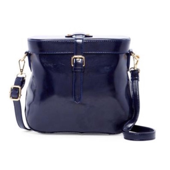 Pink Haley Handbags - Last One⭐️NWT Pink Haley Vintage Crossbody Blue